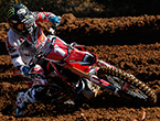 Team HRCの成田亮が、AMAライダーに真っ向勝負を挑んで2位表彰台。IA2では富田俊樹が今大会での総合優勝