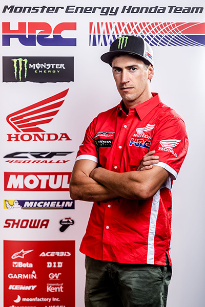 �z�A���E�o���_