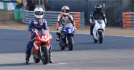 4�X�g���[�N�~�j�o�C�N���[�T�[�NSF100�v�ɂ�郏�����C�N���[�X