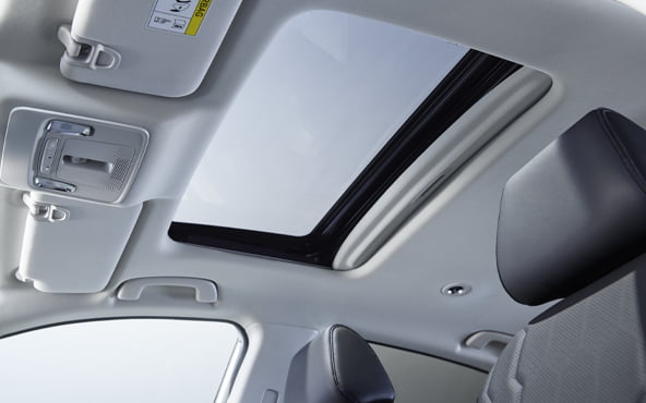 電動スモークドガラス・サンルーフ