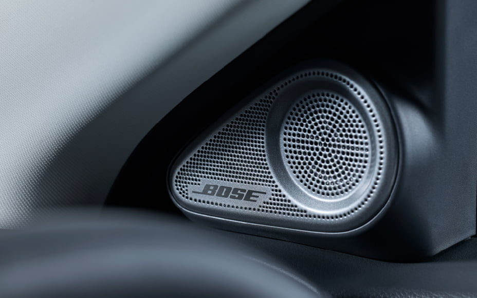 BOSEプレミアムサウンドシステム