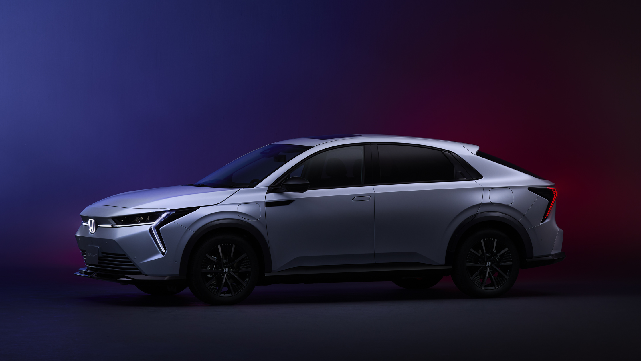 エクステリアメインカット