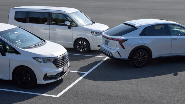 Honda パーキングパイロット駐車_車外