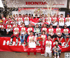 ��9�퐛���ł̗D���Z�����j�[�̗l�q