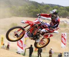 ��3��L��