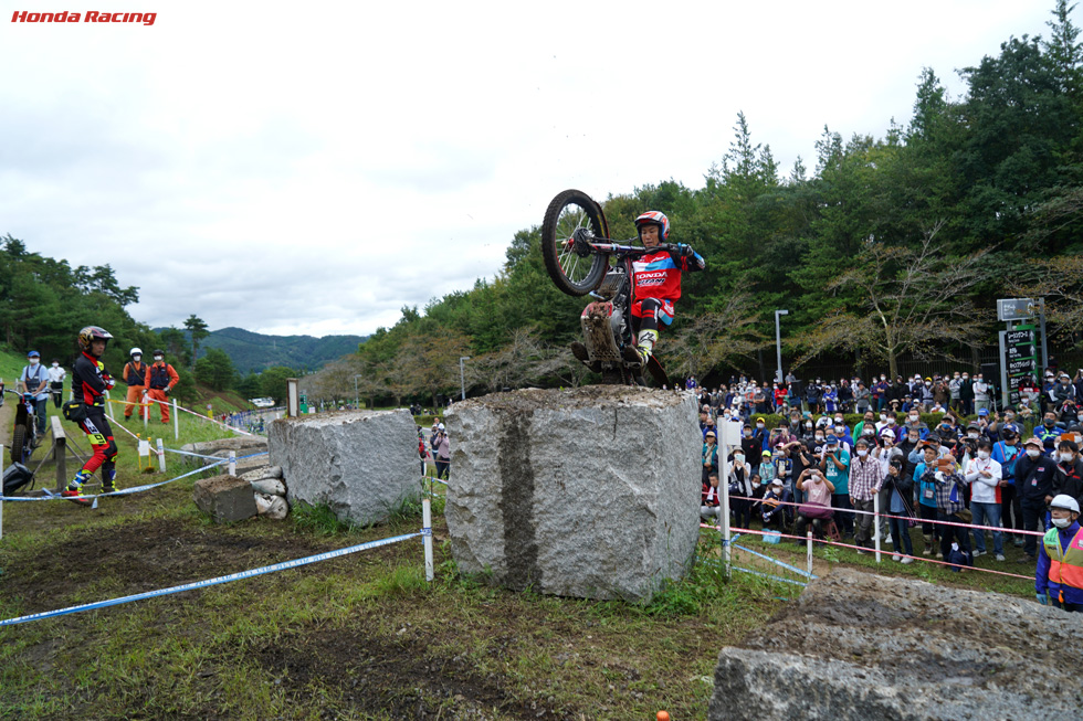 小川友幸