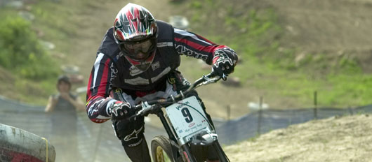 UCI[hJbv 4 Ji_