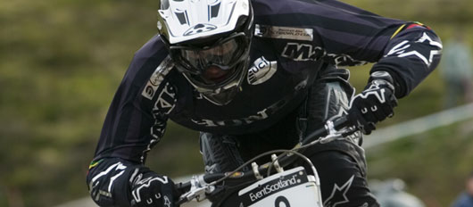 UCI[hJbv 8 CMX