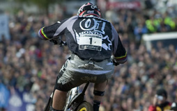 UCI[hJbv 2 CMX 