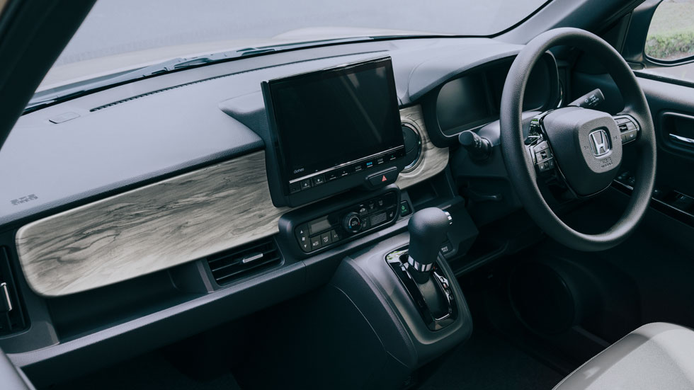 Photo：Original 特別仕様車 CRAFT STYLE（FF）ディーラーオプション装着車