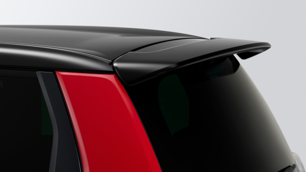 [画像]大型カラードテールゲートスポイラー