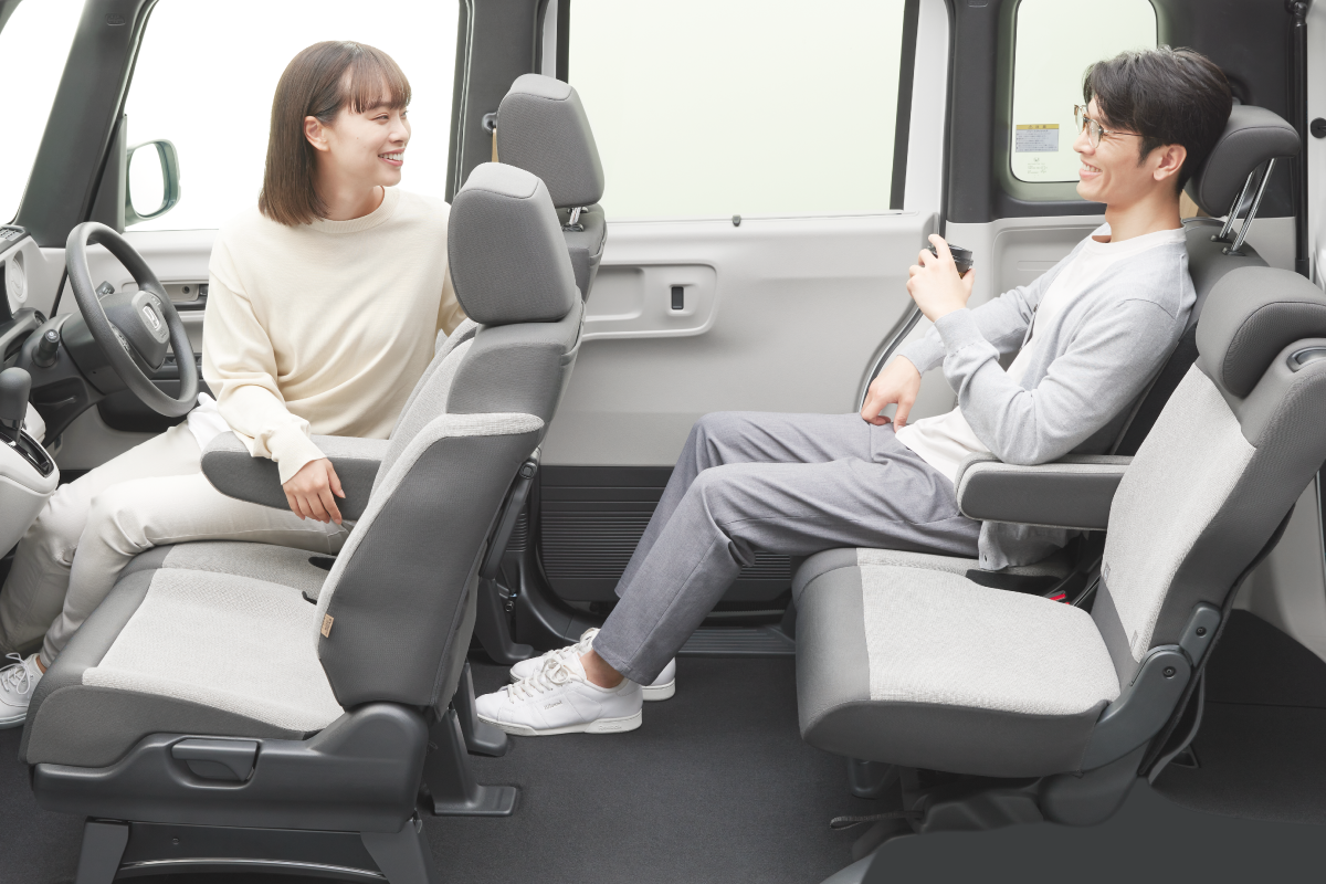 メカは小さく、人のための空間は大きく。