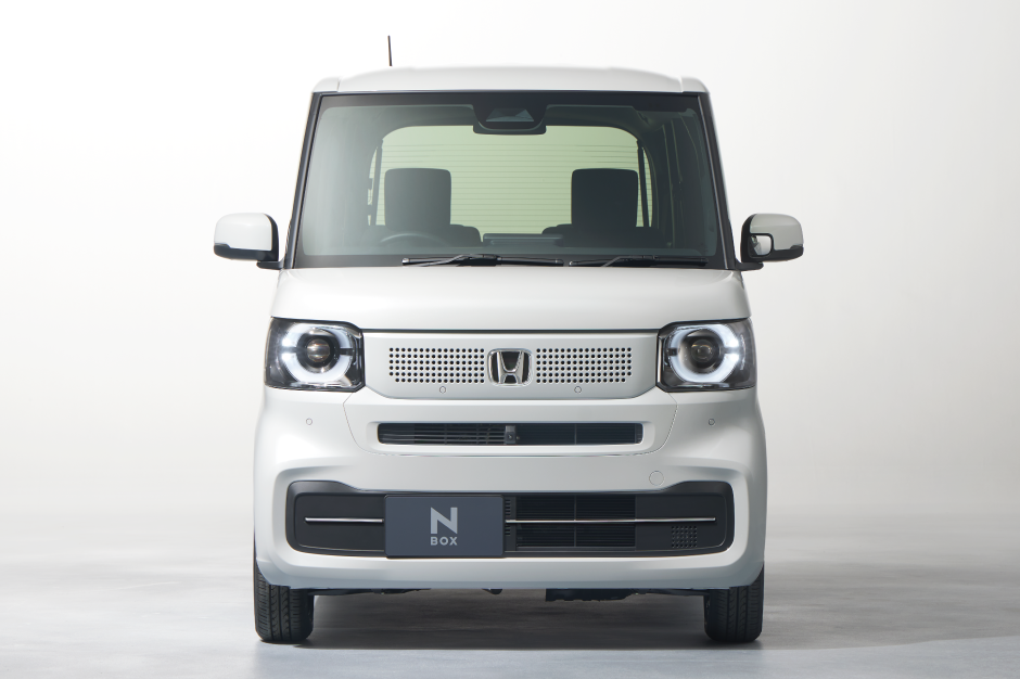 愛らしく、端正な佇まい N-BOX