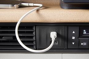 充電用USBジャック（Type-C〈3A〉