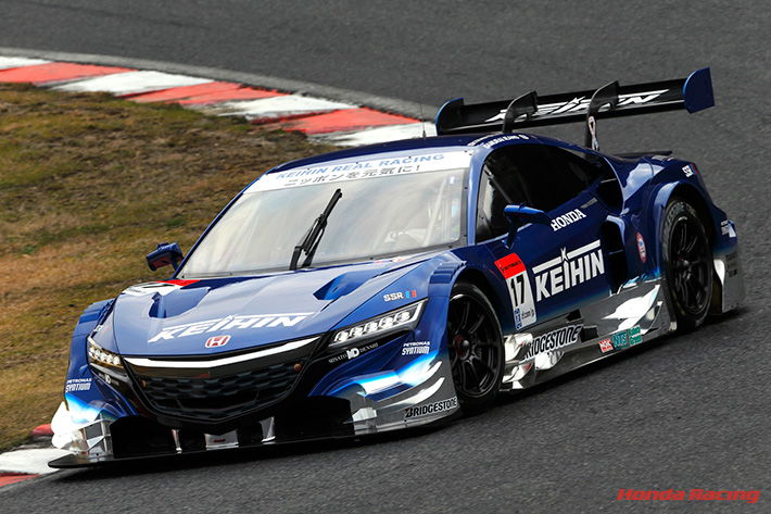 Honda 17 Keihin Nsx Concept Gt 金石年弘 塚越広大組 が7番グリッドを獲得 Gt300クラスに参戦する 55 Arta Cr Z Gt 高木真一 小林崇志組 は予選3番手