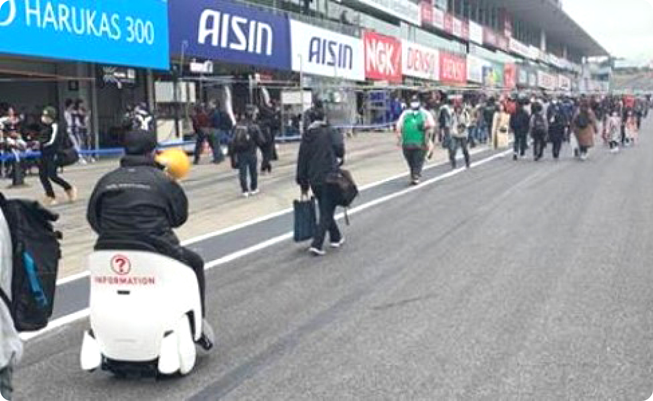ホンダモビリティランドでのUNI-ONE巡回業務