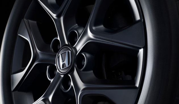 18インチアルミホイール（マットブラック）