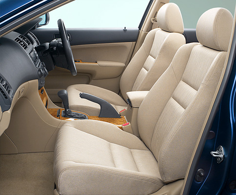 24T�E�G�N�X�N���[�V�u�p�b�P�[�W�iFF�j �C���e���A�J���[�̓A�C�{���[