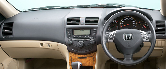 24T�E�G�N�X�N���[�V�u�p�b�P�[�W�iFF�j �C���e���A�J���[�̓A�C�{���[