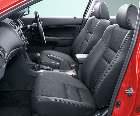 24T�E�X�|�[�c�p�b�P�[�W�iFF�j �C���e���A�J���[�̓u���b�N