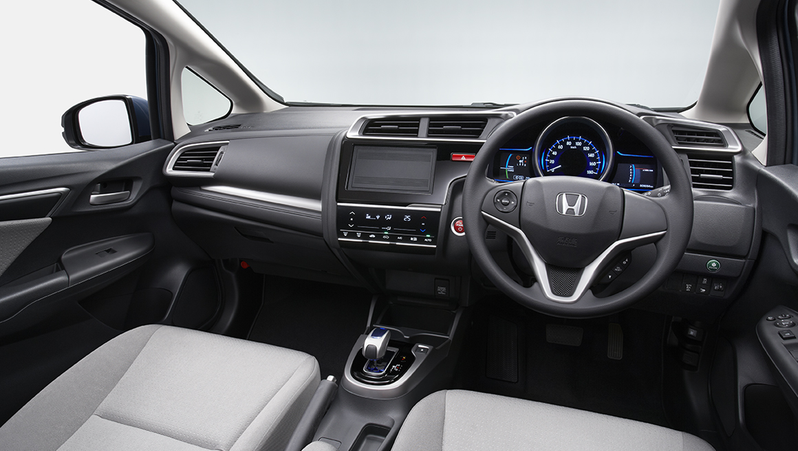 ハイブリッド車｜タイプ・価格｜フィット（2017年5月終了モデル）｜Honda