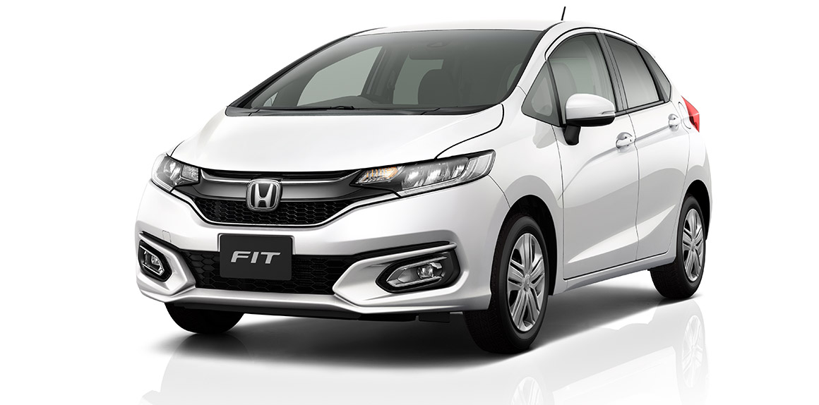 Photo： 13G・L Honda SENSING（FF）　ボディーカラーはプラチナホワイト・パール