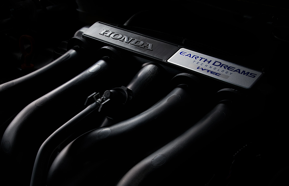 photo：1.5L 直噴 DOHC i-VTECエンジン