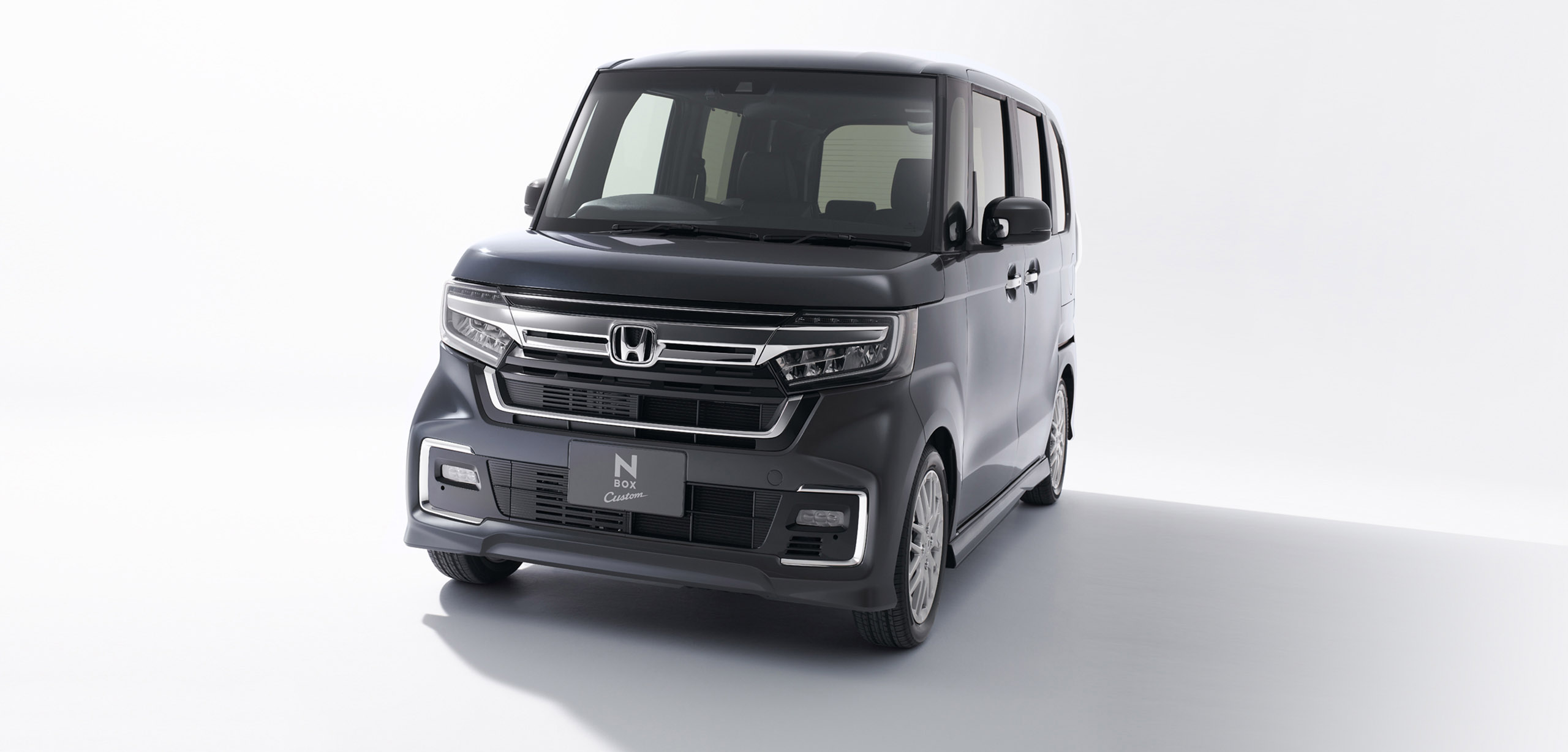 N-BOX Custom EX・ターボ ｜タイプ紹介｜N-BOX（2023年9月終了モデル）｜Honda公式サイト