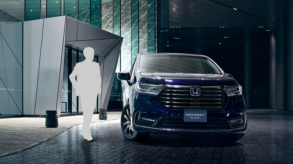 Photo：e:HEV ABSOLUTE　ボディーカラーはプレミアムヴィーナスブラック・パール