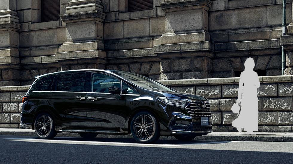 Photo：e:HEV ABSOLUTE・EX　ボディーカラーはクリスタルブラック・パールⅡ