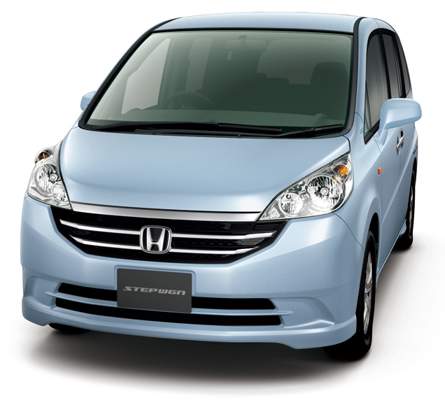 Honda ステップ ワゴン 09年9月終了モデル カラー ルミナスブルー パール