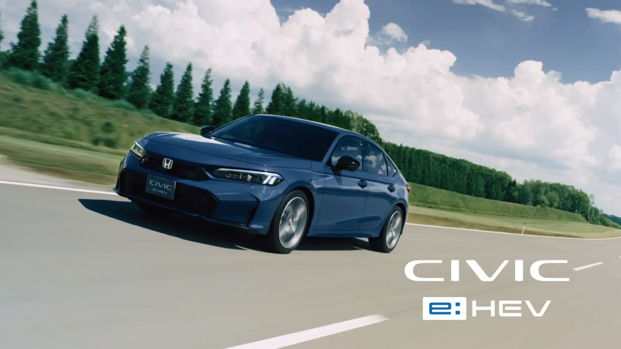 【CIVIC】WEB CM「e:HEV」篇 サムネイル