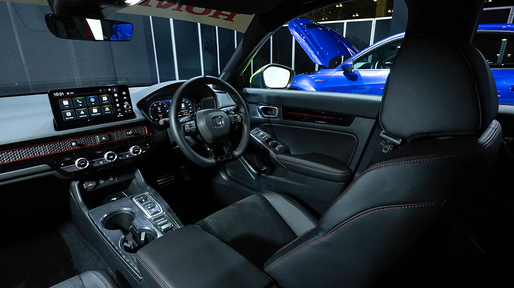 CIVIC e:HEV RS Prototype 03