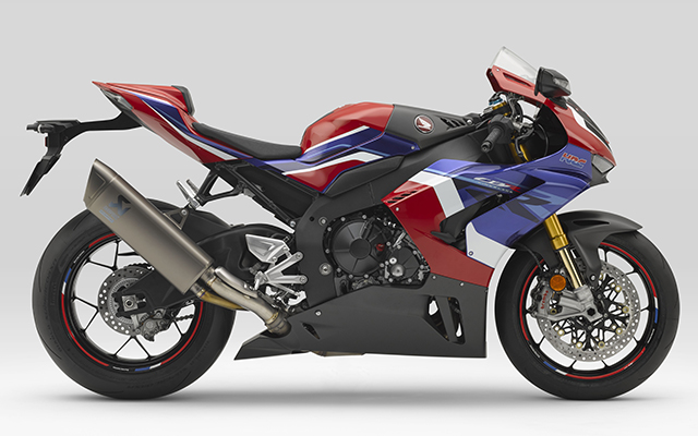 CBR1000RR-R SC82  右アンダーカウル
