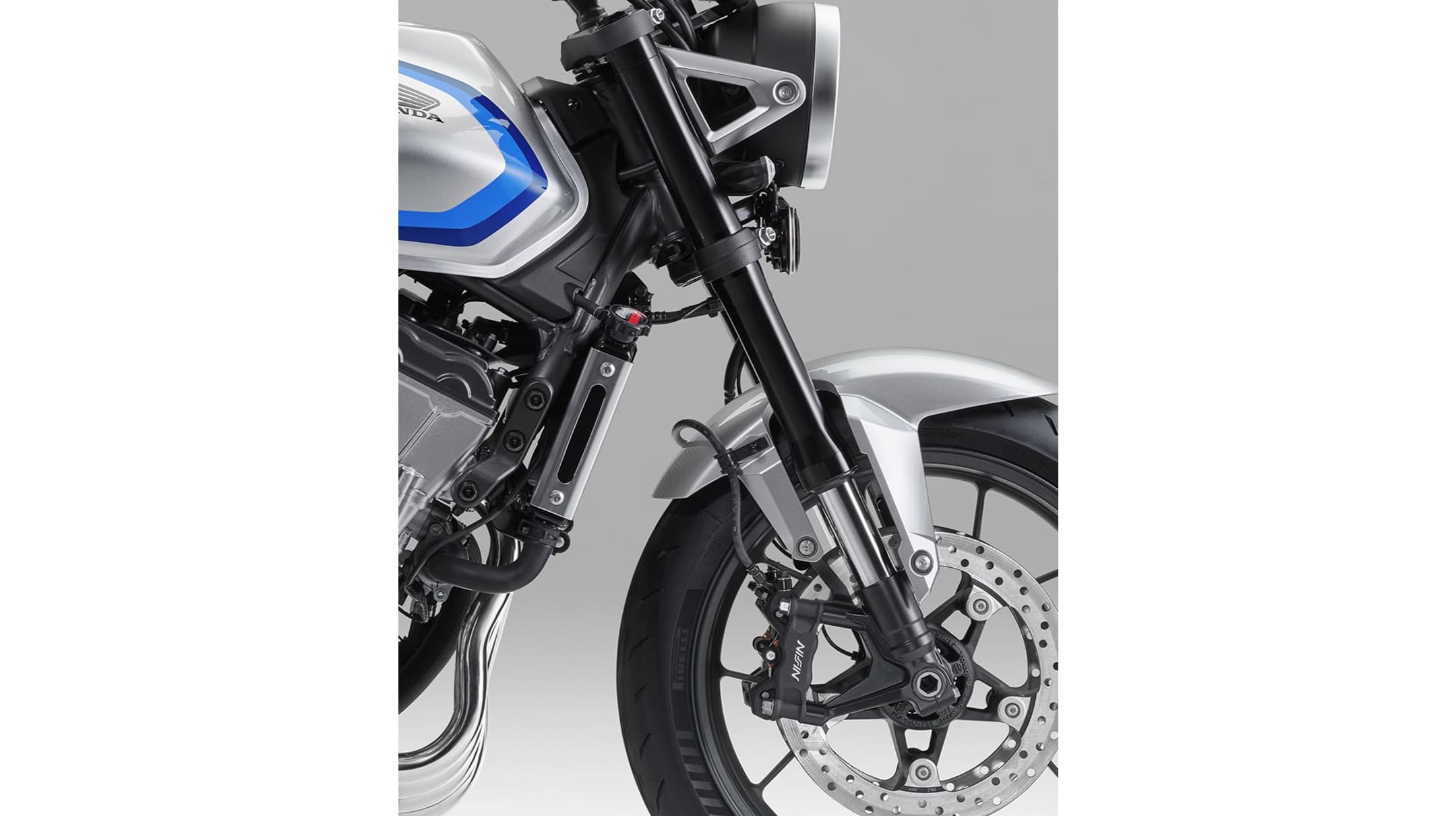 CB400 SUPER FOUR E-Clutch