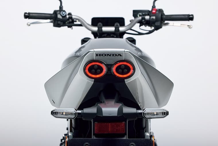 CB400 SUPER FOUR E-Clutch