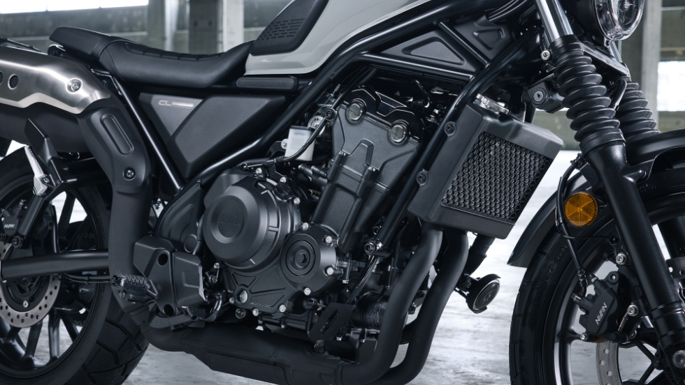 美しいパイプワーク、しなやかな足まわり