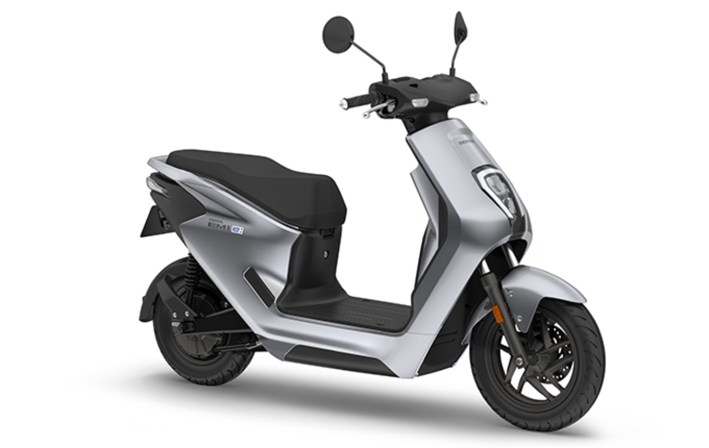 EM1 e: デジタルシルバーメタリック