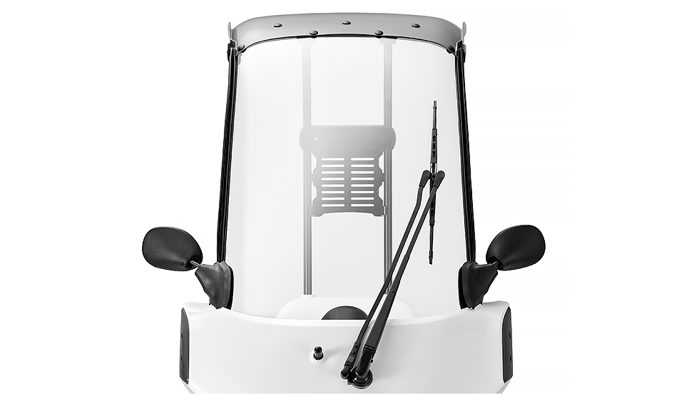 ⾬の⽇も快適な⼤型ルーフ