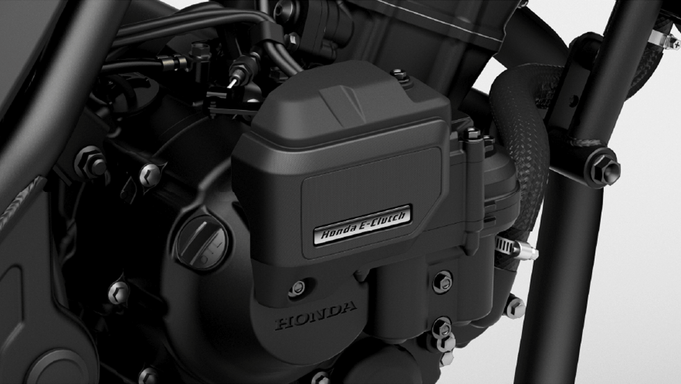 クラッチ操作を自動制御し、自由な走りと安心感を両立