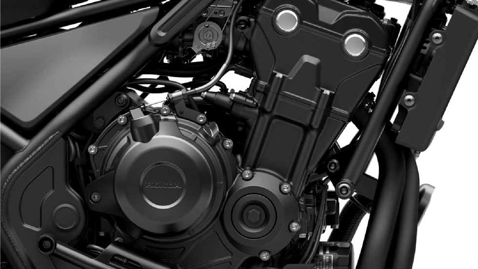 低回転域からの力強い加速と、高回転域まで気持ちよく伸びる吹け上がり