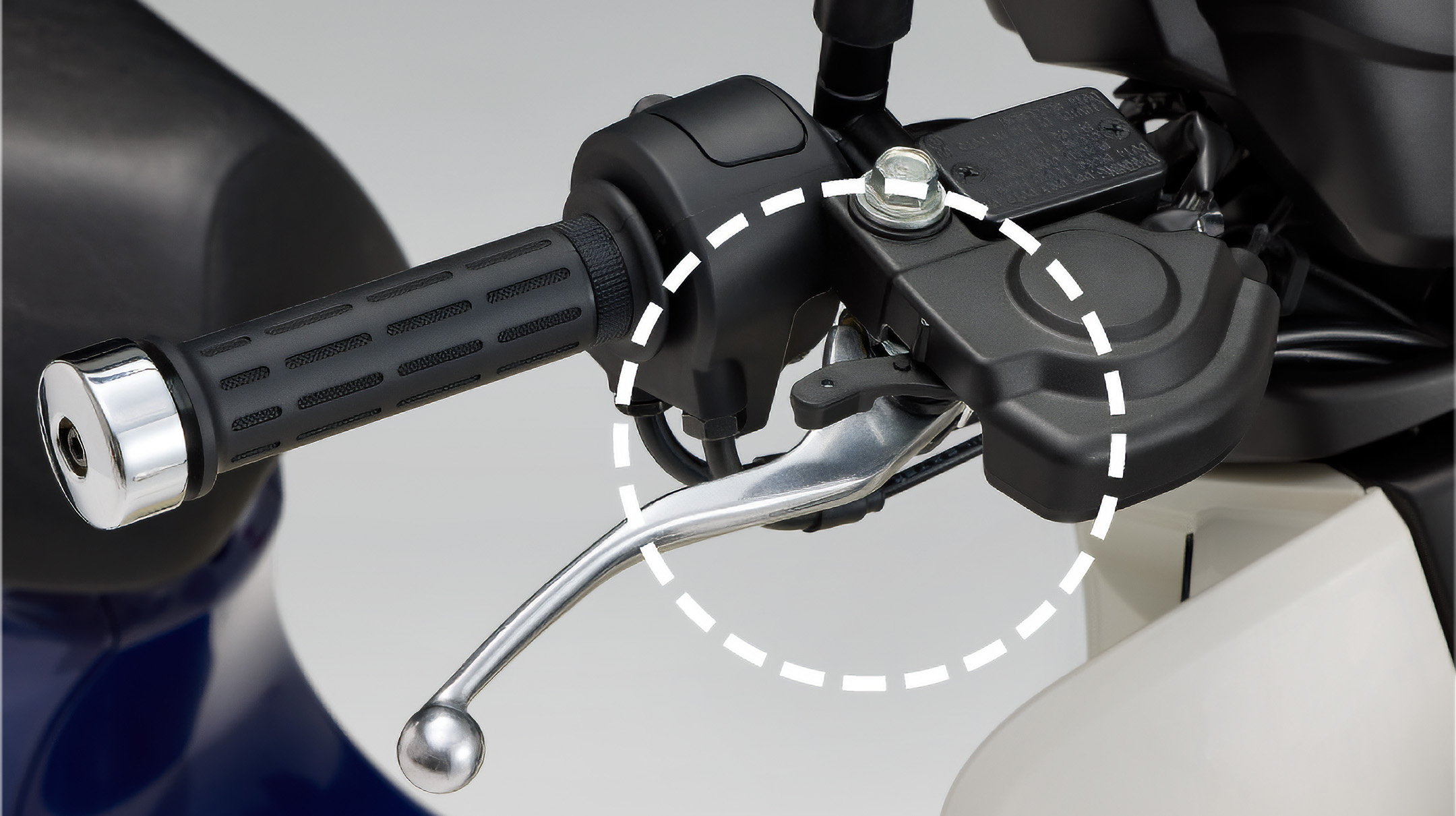 スーパーカブ　安全装備