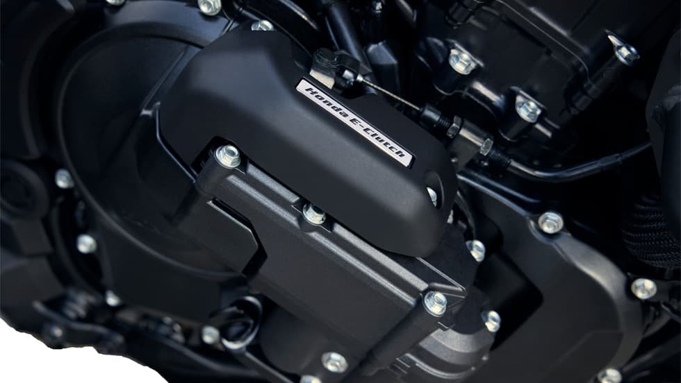 Honda E-Clutchで快適なツーリング