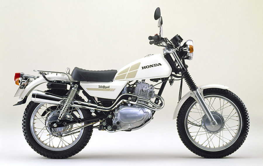 Honda 野や山で幅広く楽しめる250ccのトレッキングバイク ホンダ シルクロードを発売