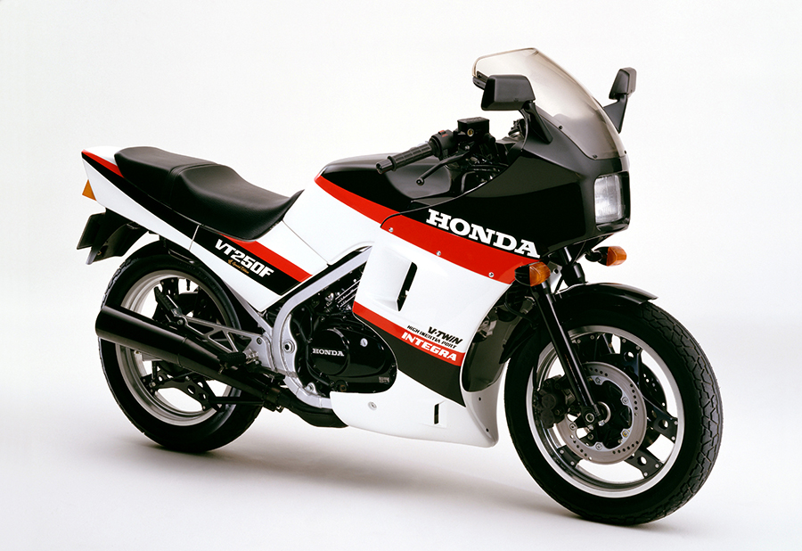 vt250F インテグラウイングスペシャルカウル