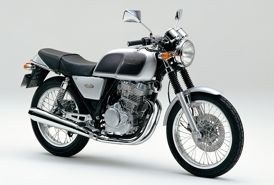 Honda 伝統的なスタイルの単気筒ロードスポーツバイク ホンダgb250クラブマン の細部を熟成し発売