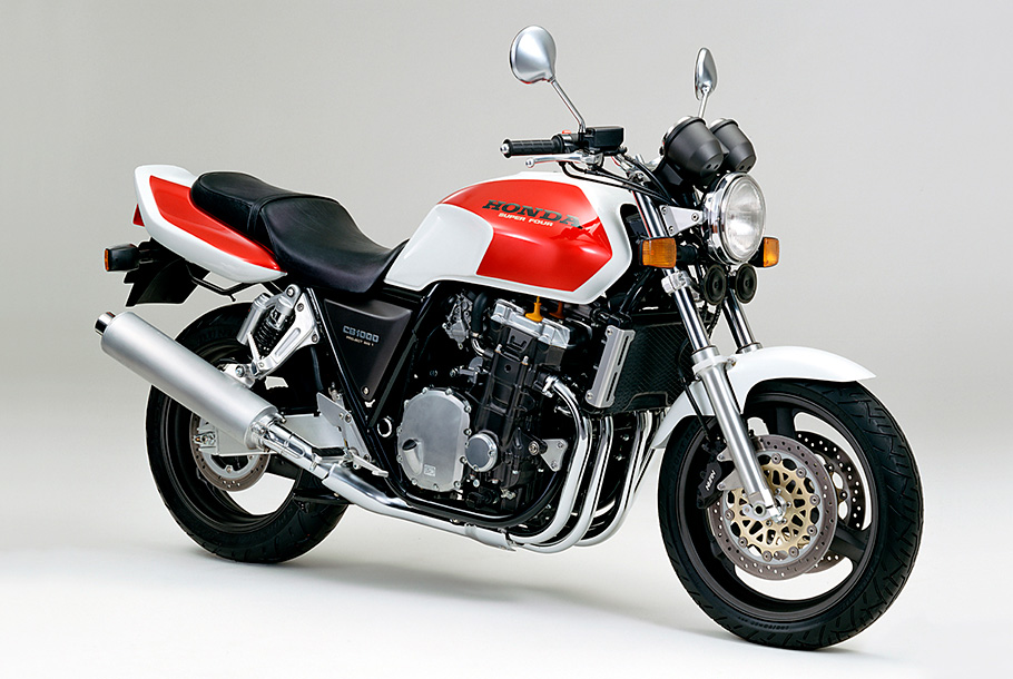 Honda 力強い走り味と精悍で迫力あるフォルムのネイキッド ロードスポーツバイク ホンダcb1000super Four を発売 Honda 力強い走り味と精悍で迫力あるフォルムのネイキッド ロードスポーツバイク ホンダcb1000super Four を発売