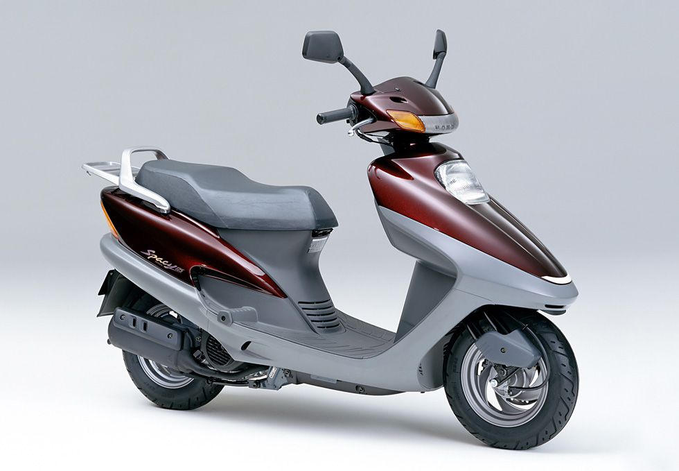 スペイシー125 ネイキッド仕様