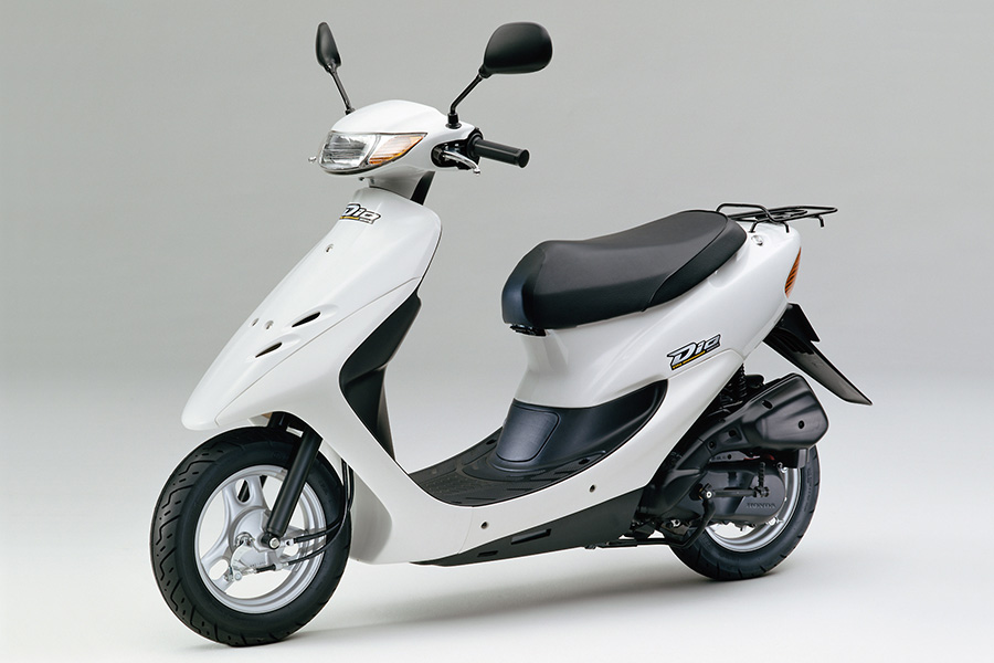 Honda ホンダ ライブ Dio J に人気のホワイトカラーバージョンを追加し限定発売