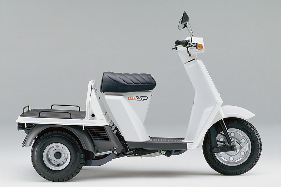 Honda 50ccの三輪ビジネスバイク ジャイロ Up アップ をマイナーチェンジし発売